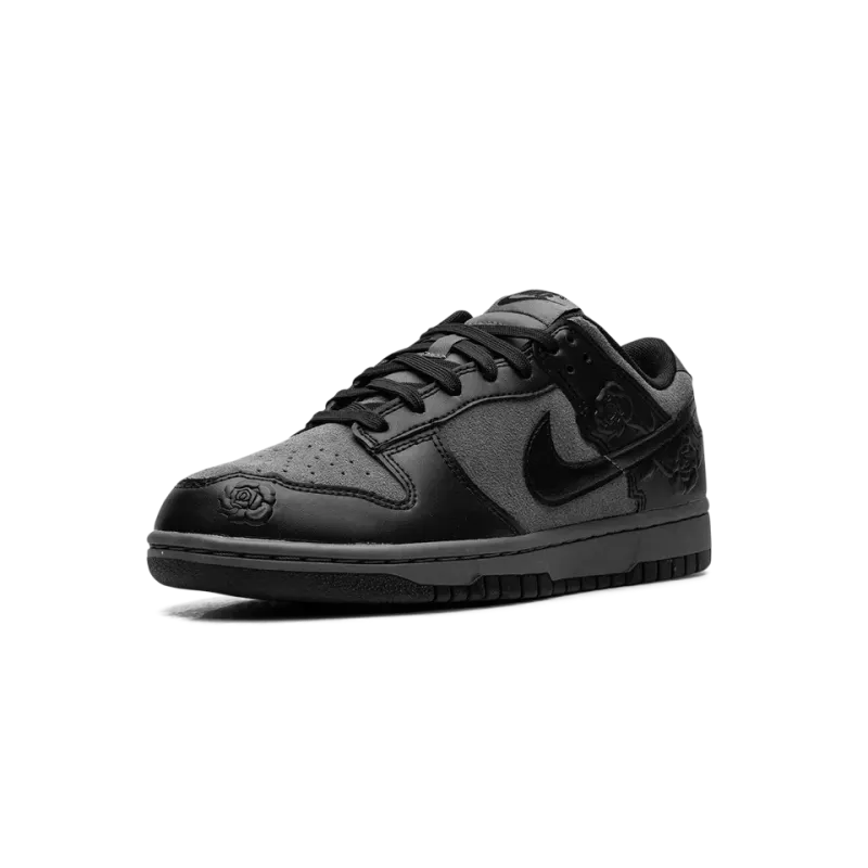 Nike Dunk Low WMNS Black Roses Womens