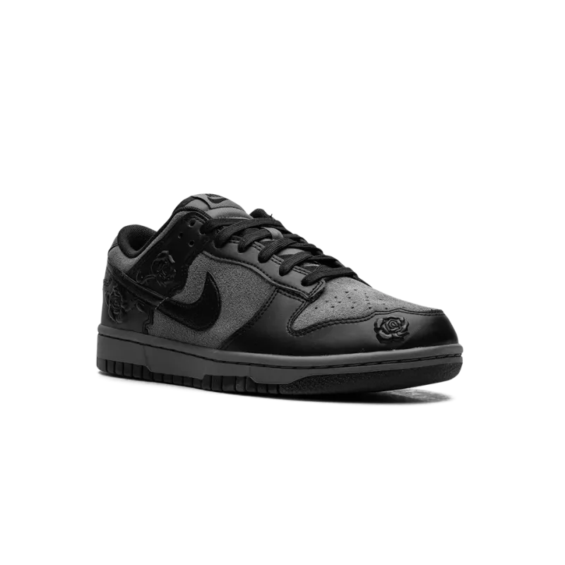Nike Dunk Low WMNS Black Roses Womens