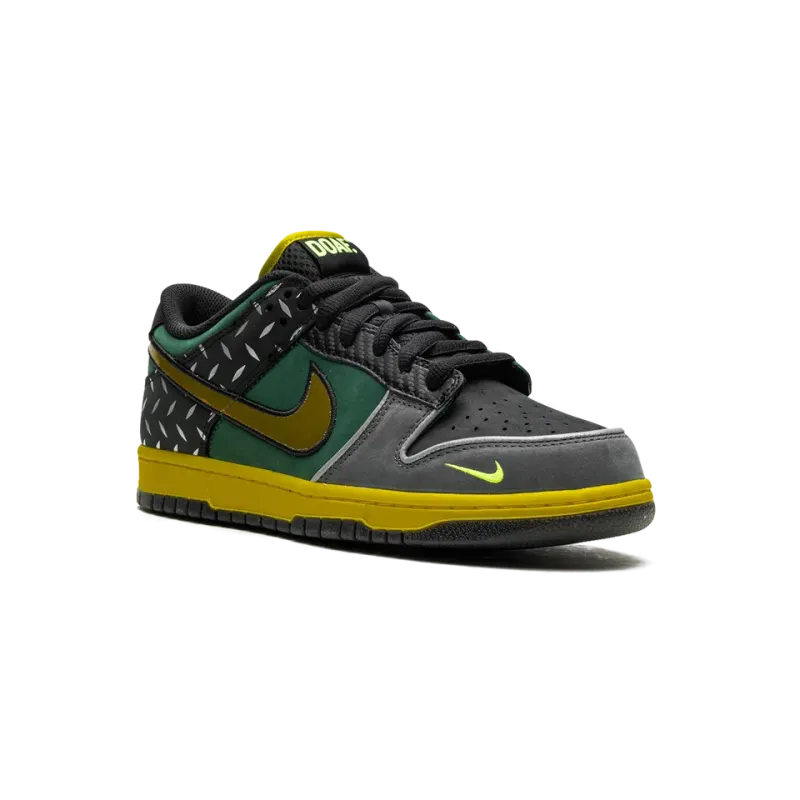 Nike Nike Dunk Low UO PREM What The Duck Home Mens