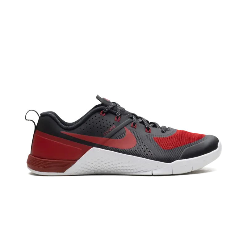 Nike Metcon 1 OG Road to Metcon X Banned Mens