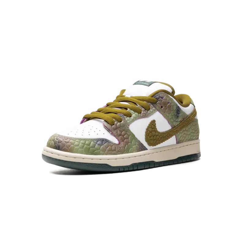 Nike SB Dunk Low Alexis Sablone - Chameleon Mens