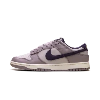 Nike Dunk Low SE Light Violet Ore Mens