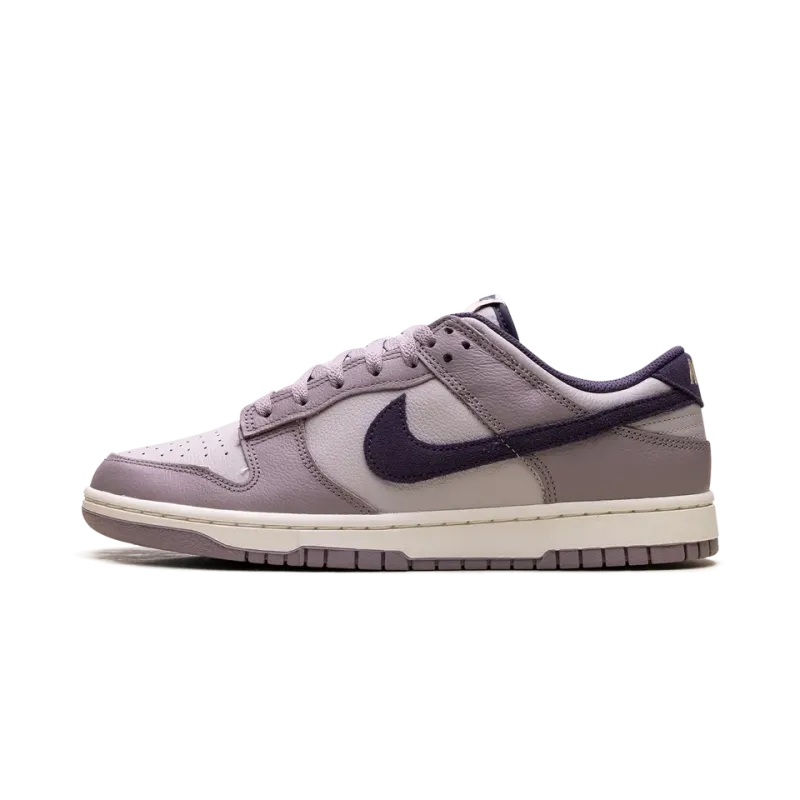Nike Dunk Low SE Light Violet Ore Mens