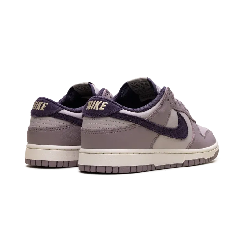 Nike Dunk Low SE Light Violet Ore Mens
