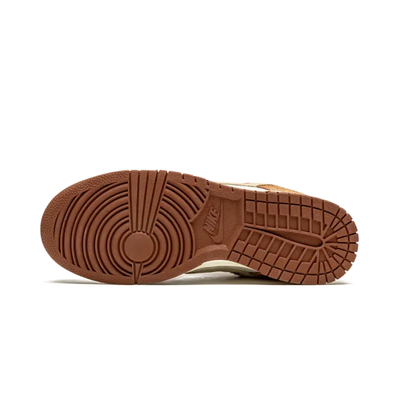 Nike Dunk Low PRM Medium Curry Mens