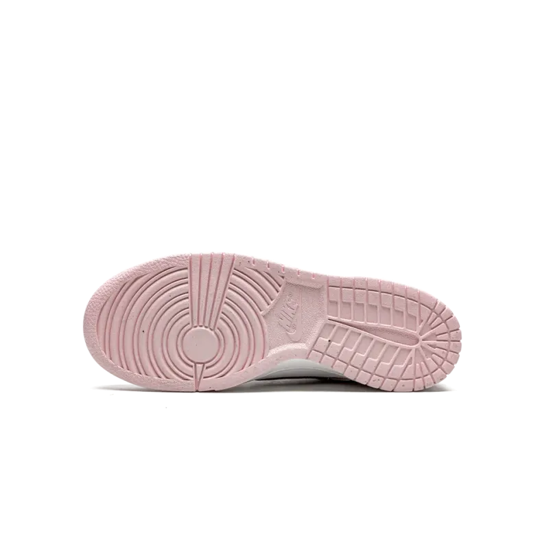 Nike Dunk Low GS Valentine's Day Grade School