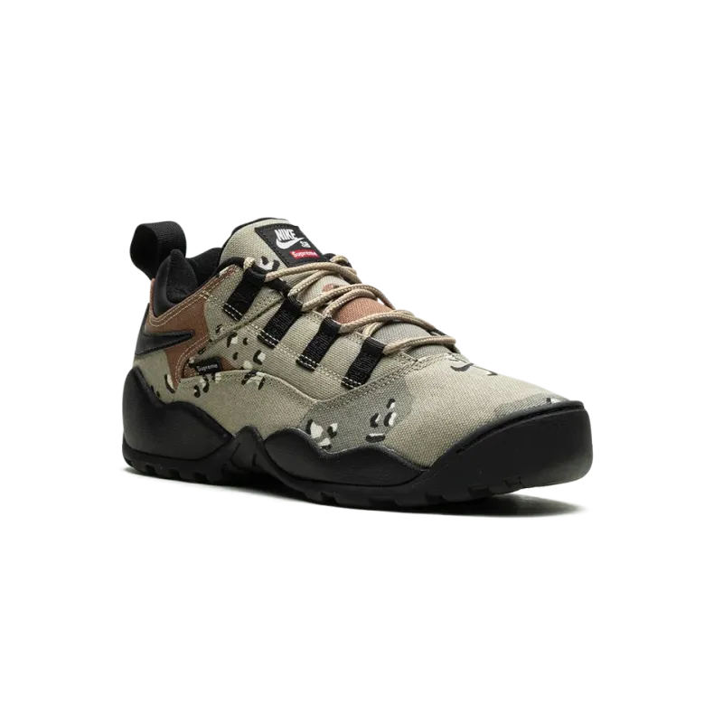 Nike SB Darwin Low Supreme - Khaki Mens