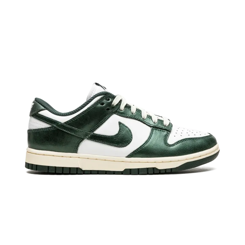 Nike DUNK LOW WMNS Vintage Green Womens