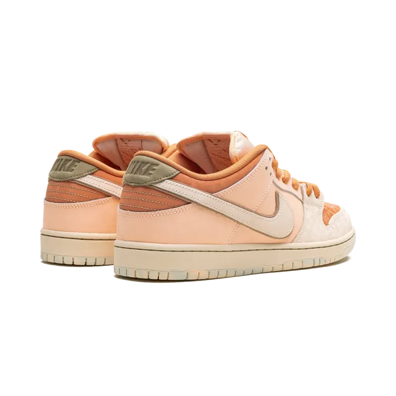 Nike Nike SB Dunk Low Pro PRM Guava Ice Mens