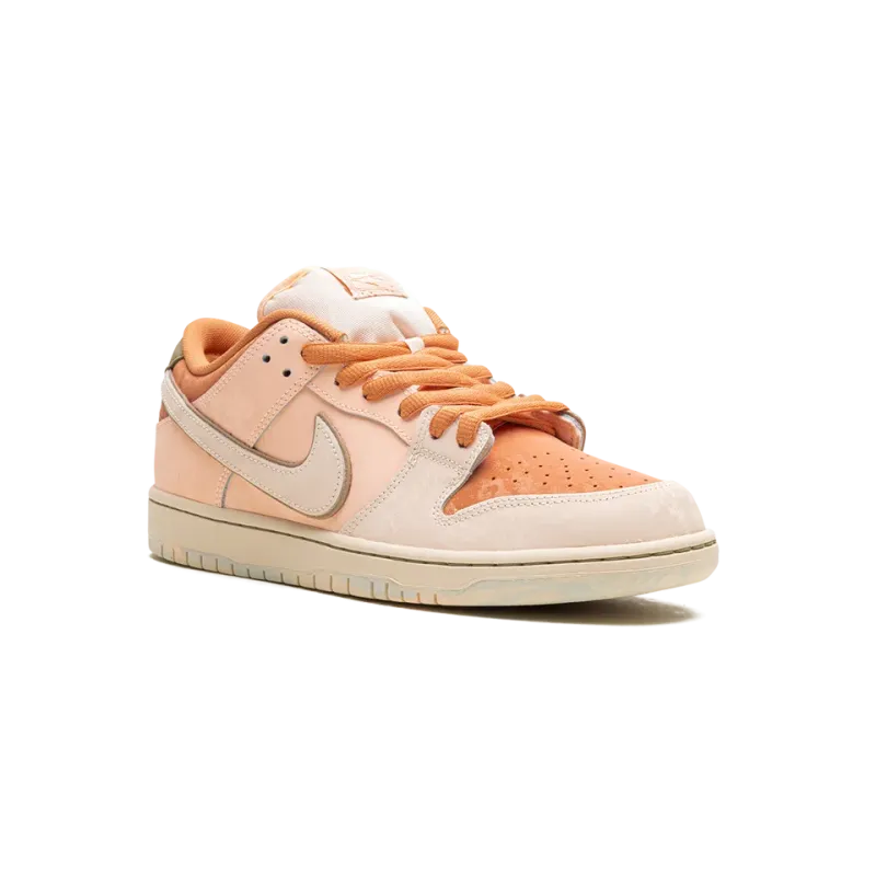 Nike Nike SB Dunk Low Pro PRM Guava Ice Mens