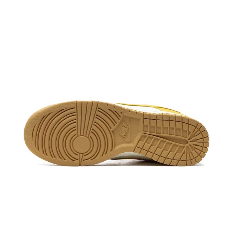 Nike Dunk Low University Gold Mens
