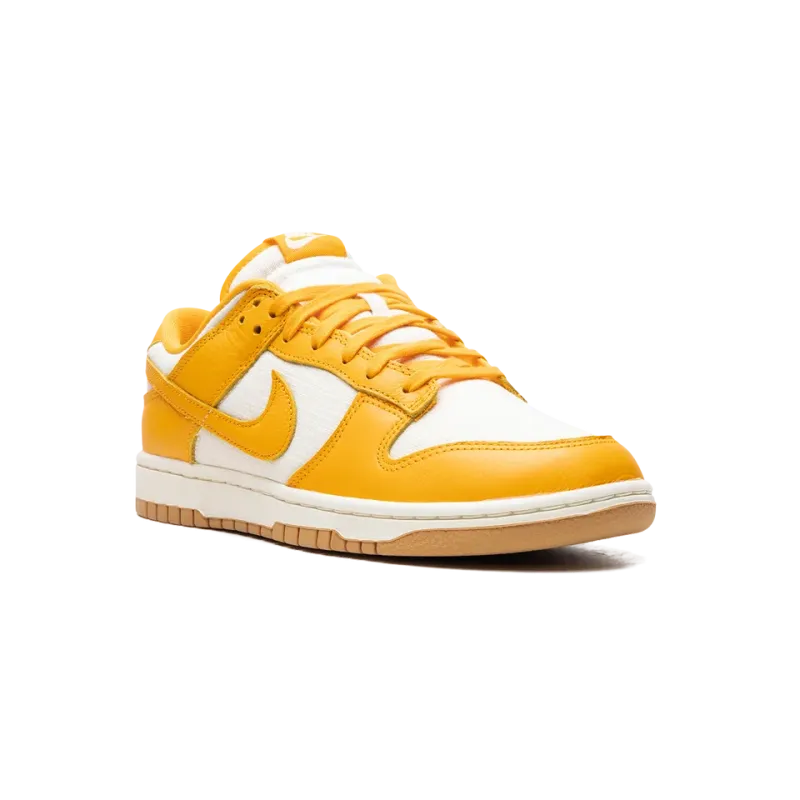 Nike Dunk Low University Gold Mens
