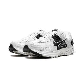 Nike Zoom Vomero 5 White / Black Mens