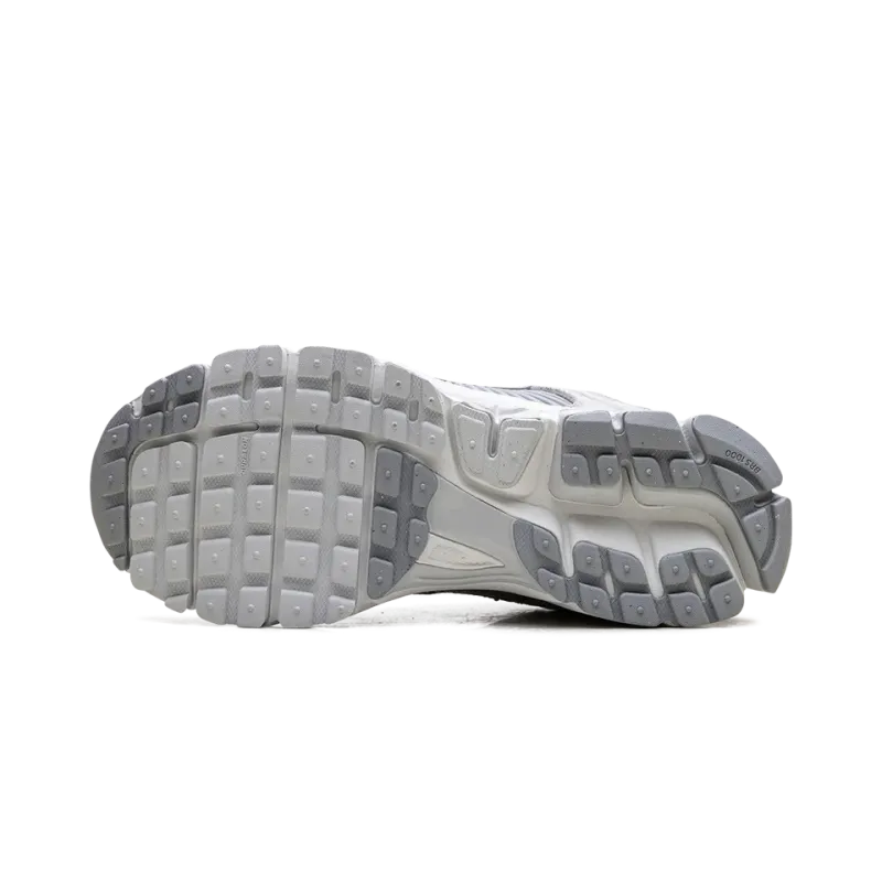 Nike Zoom Vomero 5 WMNS Pure Platinum Womens