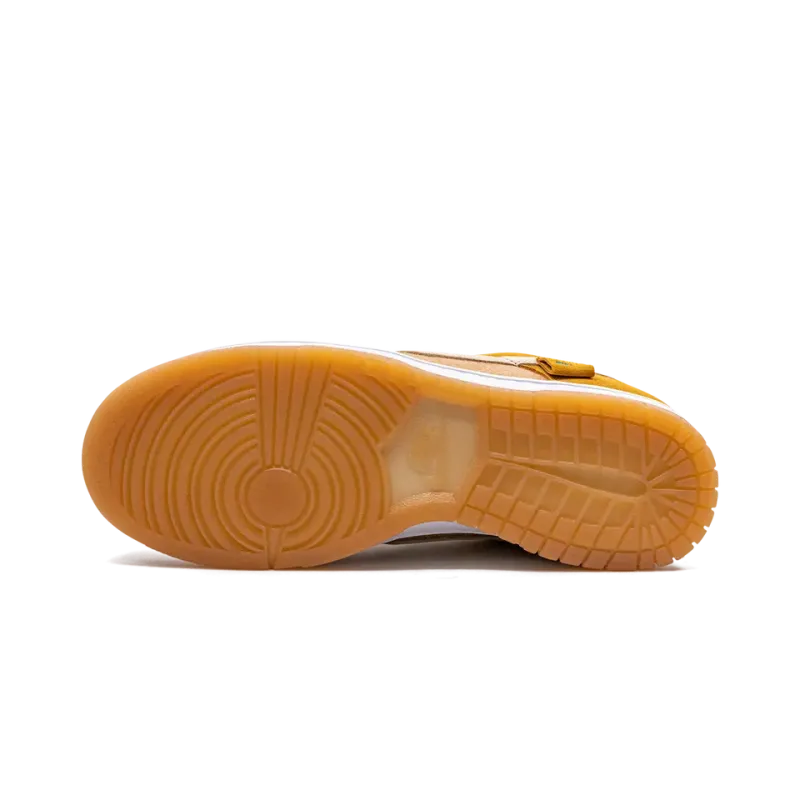 Nike Dunk Low SE Teddy Bear Praline Mens