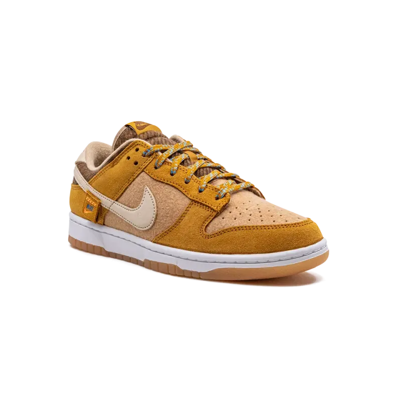 Nike Dunk Low SE Teddy Bear Praline Mens