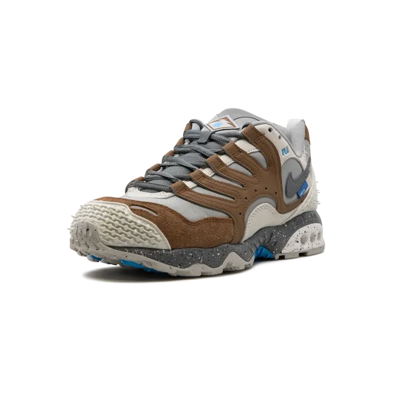 Nike Air Terra Humara UNDEFEATED - Archaeo Brown Mens