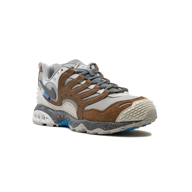 Nike Air Terra Humara UNDEFEATED - Archaeo Brown Mens
