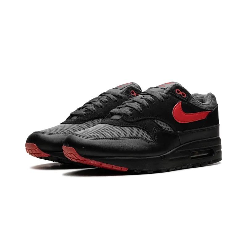 Nike Air Max 1 Essential Vamps Mens