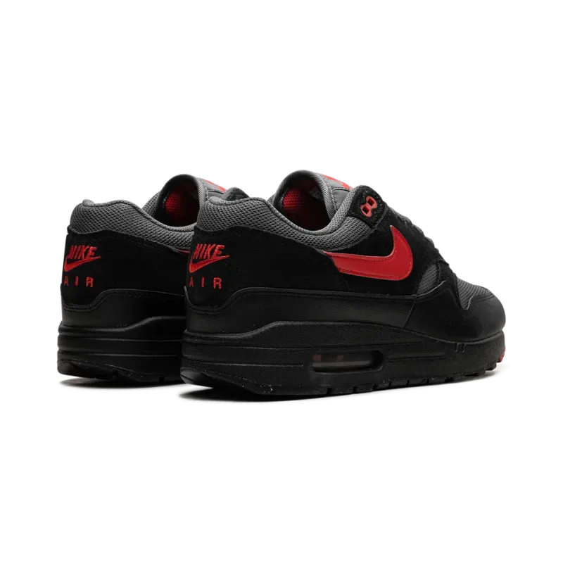 Nike Air Max 1 Essential Vamps Mens