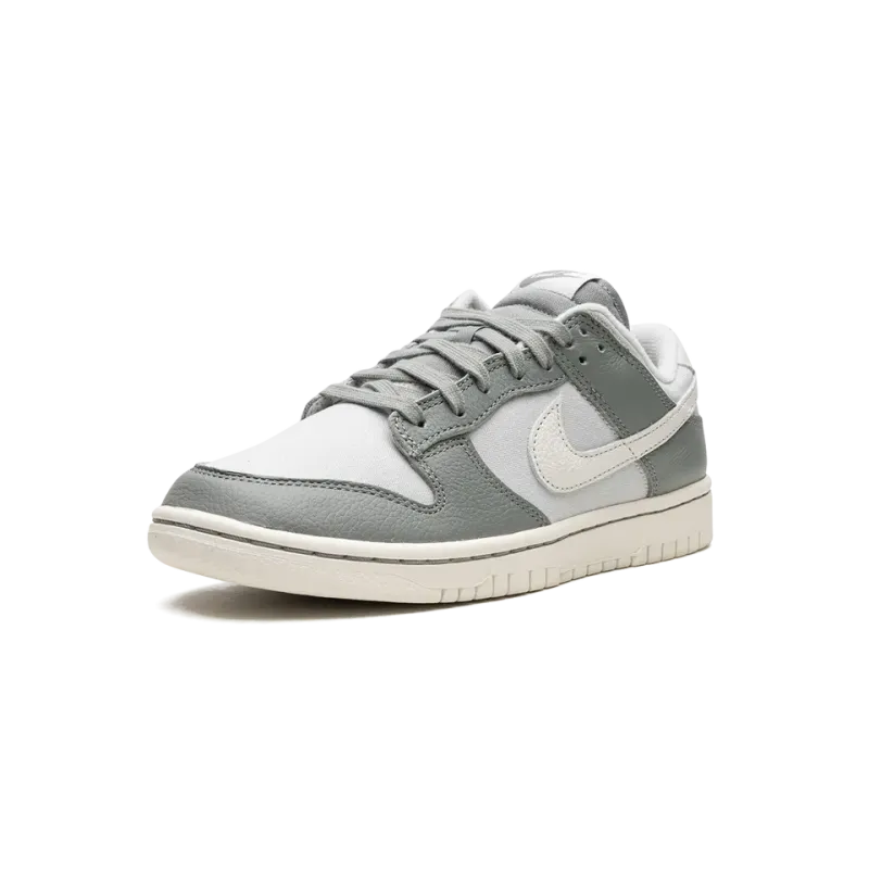 Nike Dunk Low Retro PRM Mica Green Mens