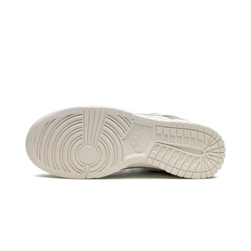 Nike Dunk Low Retro PRM Mica Green Mens