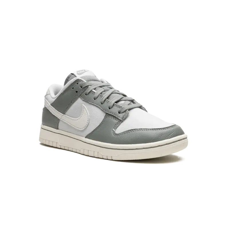 Nike Dunk Low Retro PRM Mica Green Mens