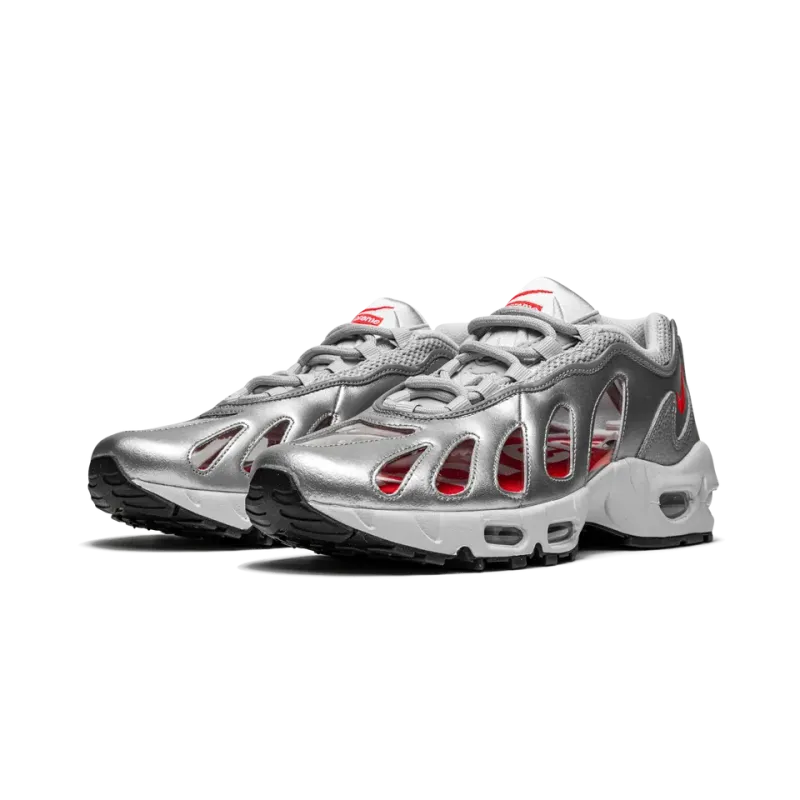Nike Air Max 96 Supreme - Silver Mens