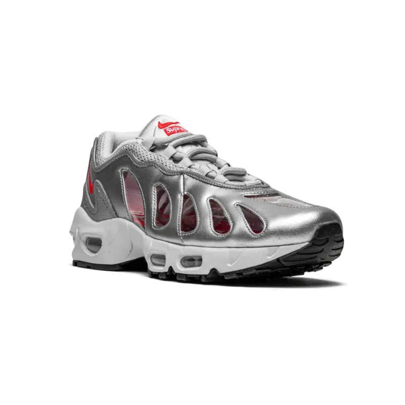 Nike Air Max 96 Supreme - Silver Mens