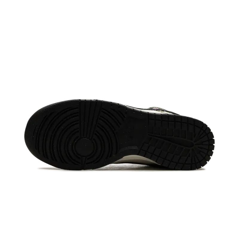 Nike DUNK LOW WMNS Floral Tapestry Womens