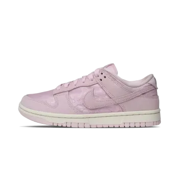 Nike Dunk Low WMNS Regal Pink Womens