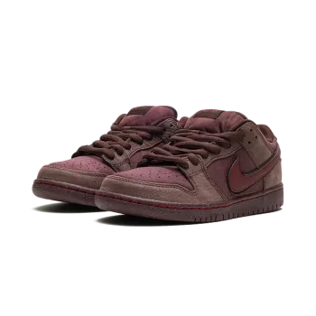 Nike SB Dunk Low City of Love Mens