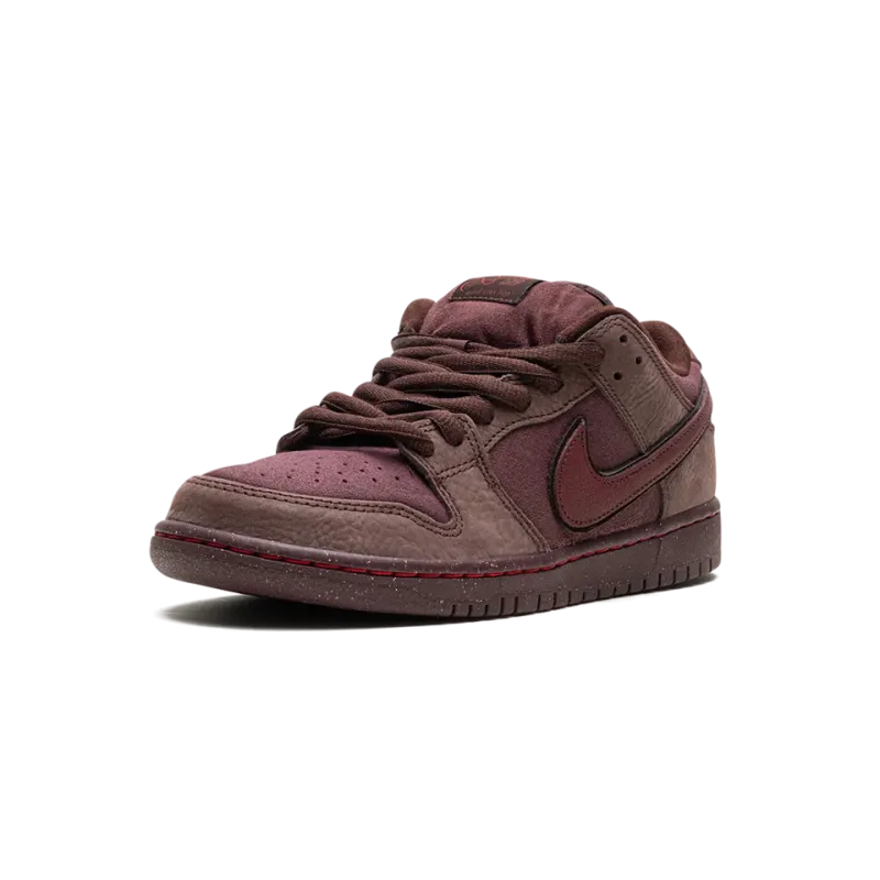 Nike SB Dunk Low City of Love Mens