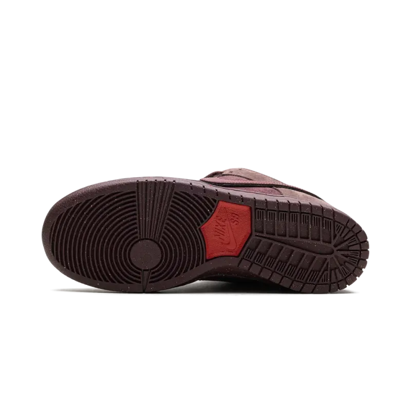 Nike SB Dunk Low City of Love Mens