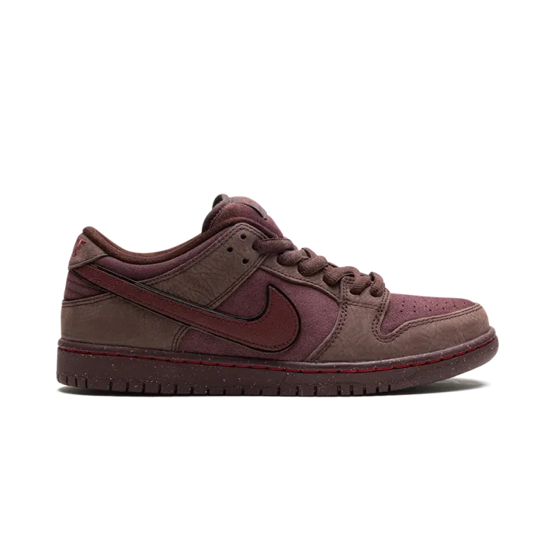 Nike SB Dunk Low City of Love Mens