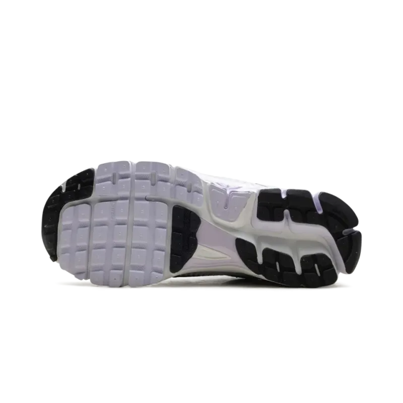 Nike Zoom Vomero 5 WMNS Barely Grape Photon Dust Summit White Metallic Silver Womens
