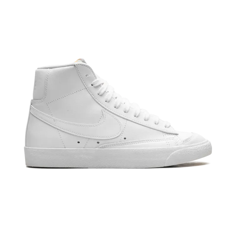 Nike Blazer Mid '77 WMNS Triple White Womens