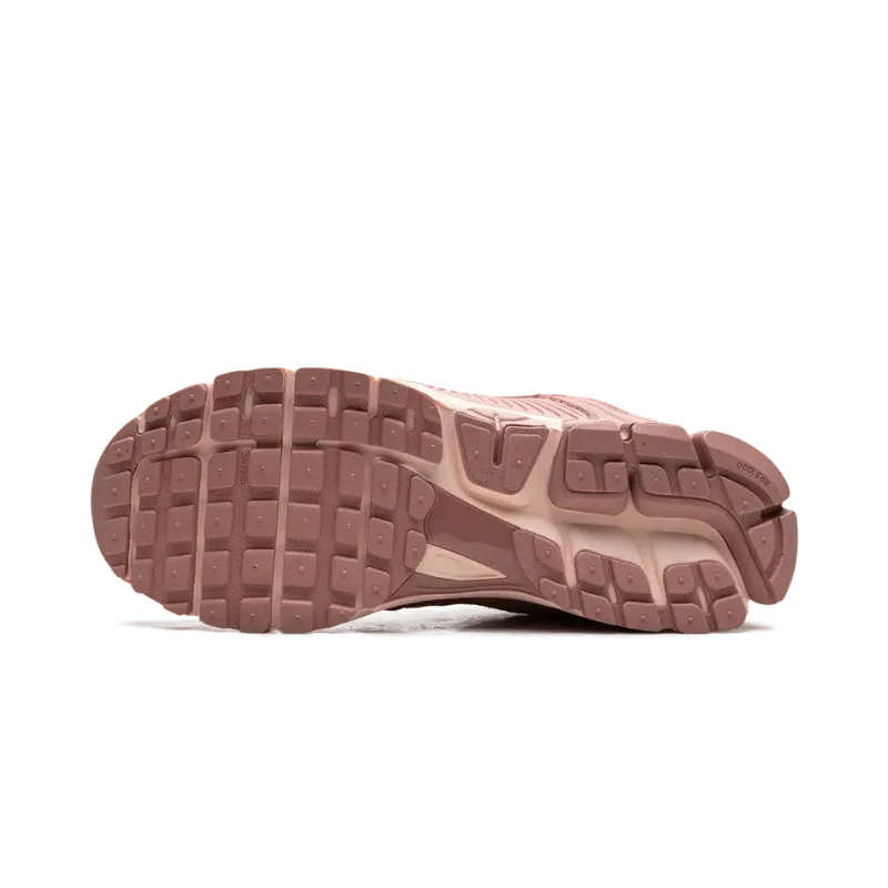 Nike Zoom Vomero 5 Red Starburst Mens