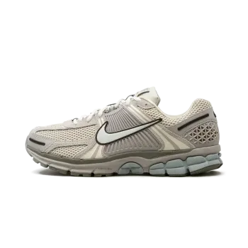 Nike Air Zoom Vomero 5 Light Orewood Brown Mens