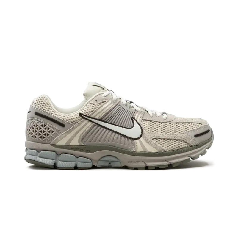 Nike Air Zoom Vomero 5 Light Orewood Brown Mens