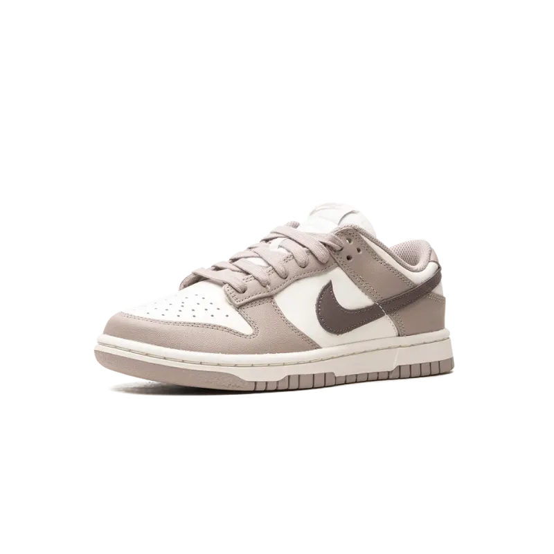 Nike DUNK LOW WMNS Diffused Taupe Womens