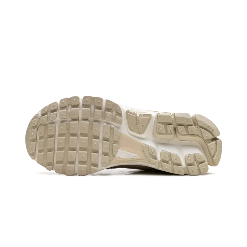 Nike Zoom Vomero 5 WMNS Beach Light Khaki Womens