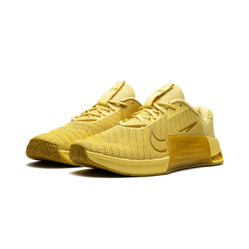Nike Metcon 9 Saturn Gold Mens