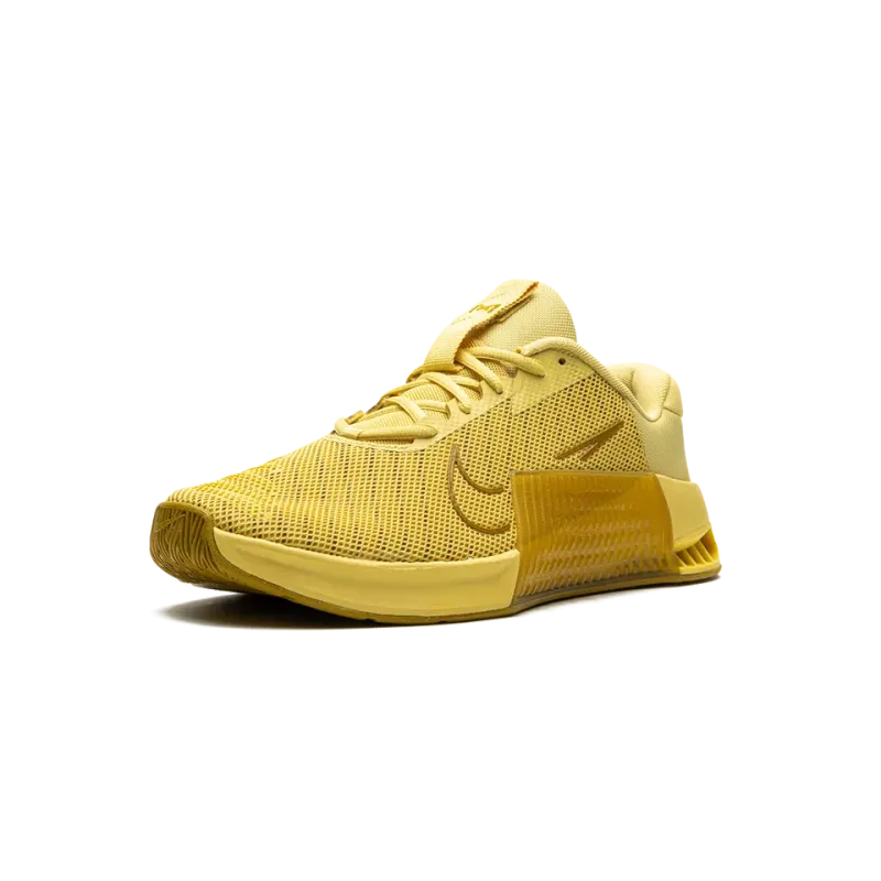Nike Metcon 9 Saturn Gold Mens