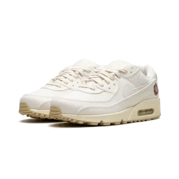 Nike AIR MAX 90 MNS WMNS The Future is Equal Womens