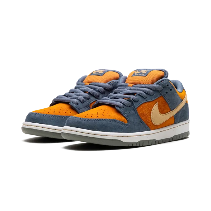 Nike SB Dunk Low Pro Light Carbon Mens