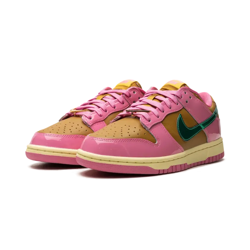 Nike DUNK LOW WMNS Parris Goebel Womens