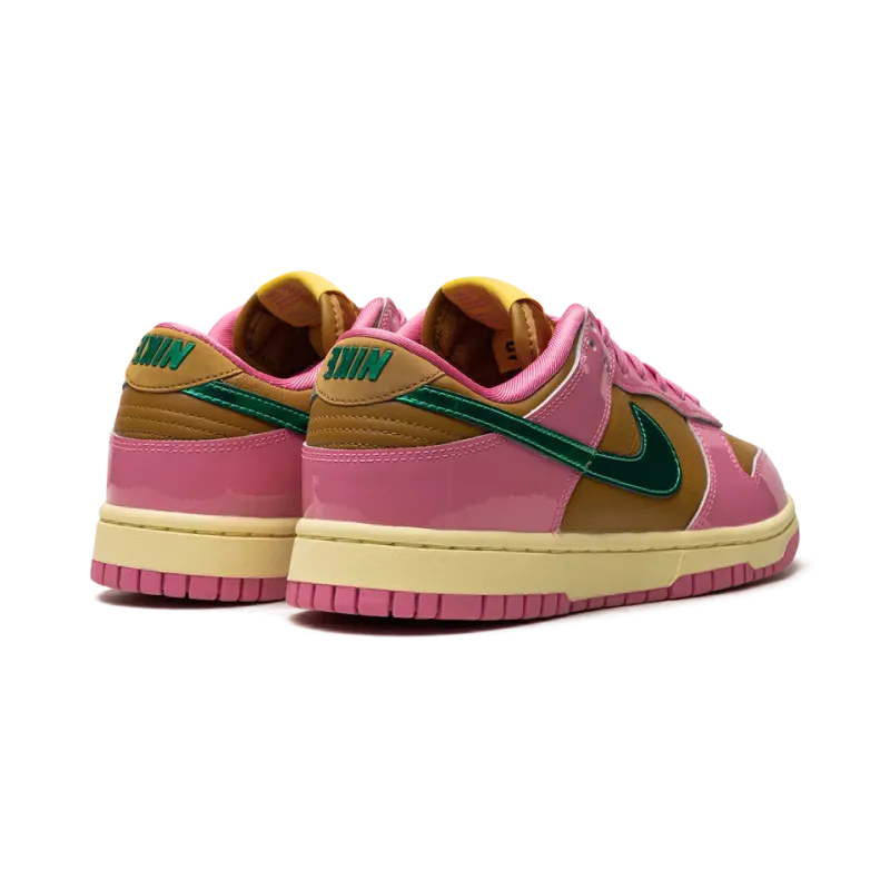 Nike DUNK LOW WMNS Parris Goebel Womens