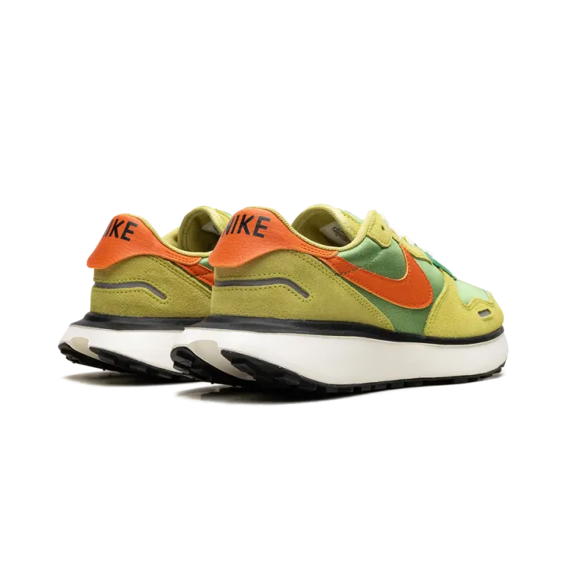 Nike Phoenix Waffle WMNS Orange Womens