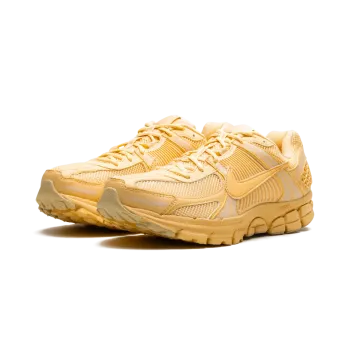 Nike Zoom Vomero 5 Celestial Gold Mens